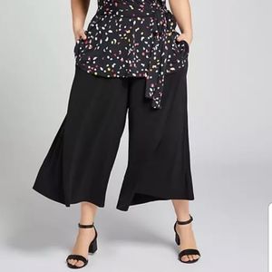 Lane Bryant Black Crop Wide Leg Pants Stretchy 14/16R